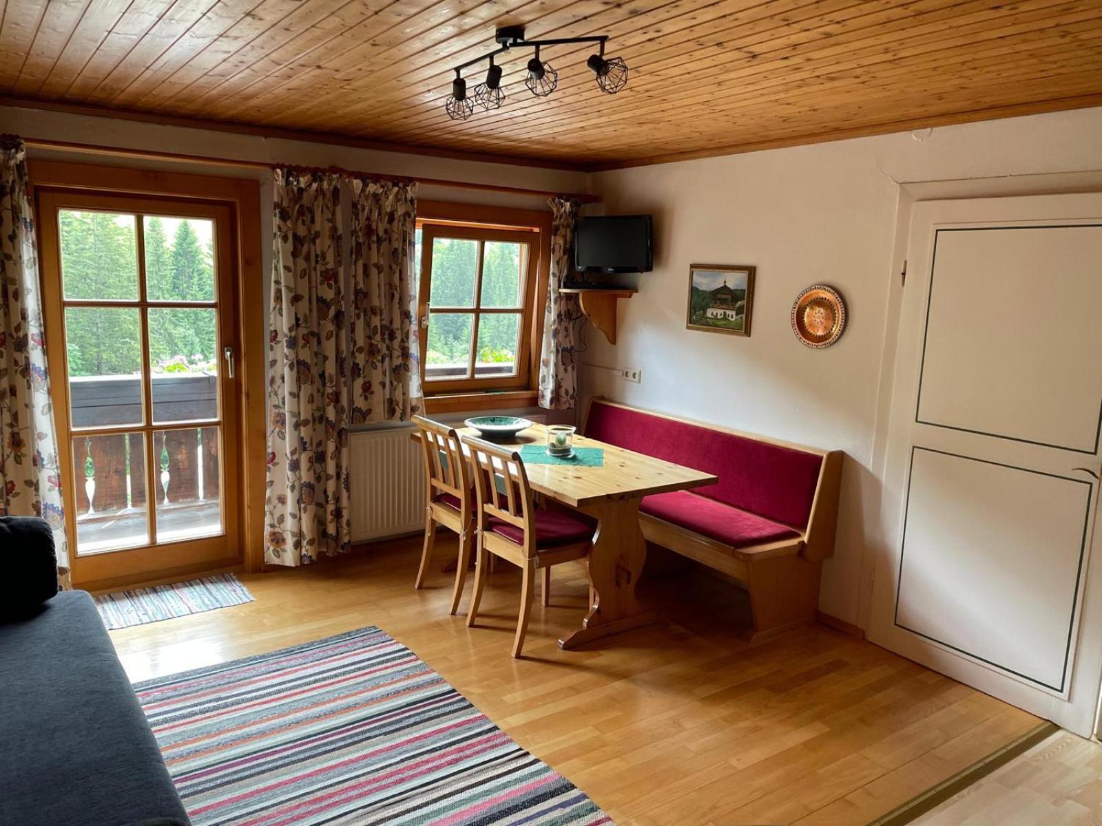 Neudegghof Apartment Eben Im Pongau Bilik gambar
